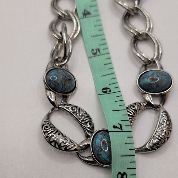 Chunky Silver Necklace with Blue Stones and Textured Links - Picture 4 of 5
